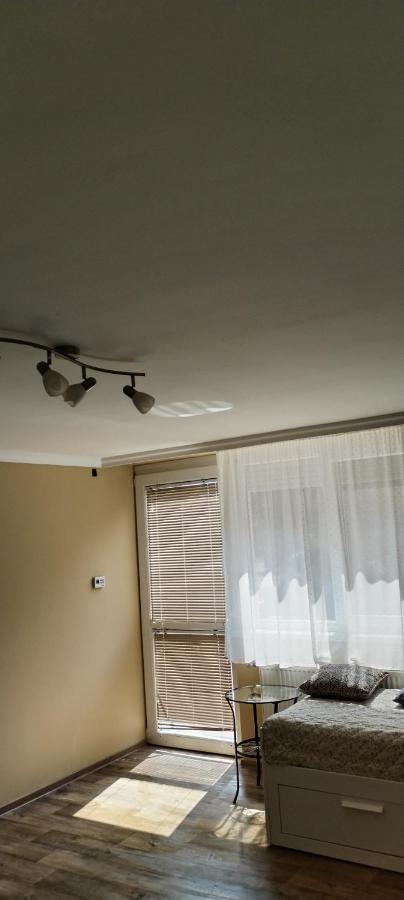 Levendula Apartmanhaz Хайдусобосло Экстерьер фото